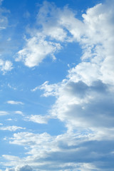Fototapeta na wymiar beautiful cloud flowing in the blue sky, image open sky weather