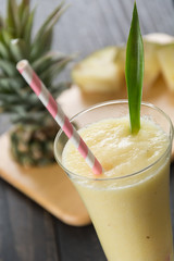 pineapple smoothie