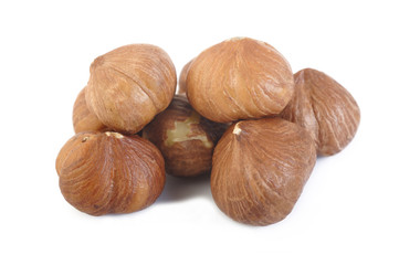 peeled hazelnuts