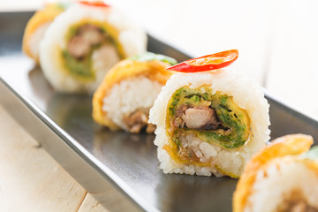 sushi roll