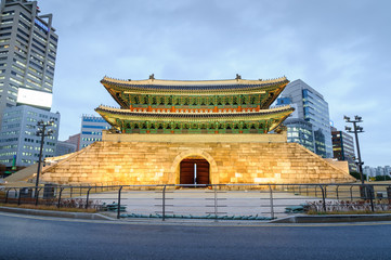 Twilight time of South Korea at Dongdaemun gate