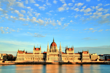 Fototapeta premium Budapest Parliament at Sunset, Hungary