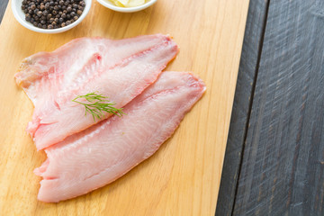 tilapia raw
