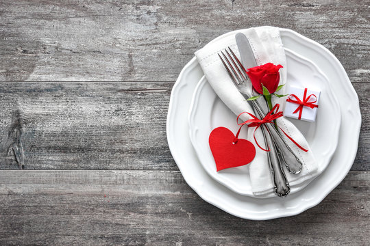 Valentines day table place setting