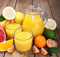 Fototapeta na wymiar Fresh citrus juice