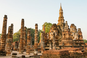 Obraz premium Wat Mahathat Sukhothai Historical Park Thailand