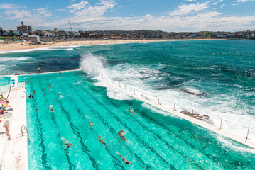 BONDI, AUSTRALIA - OCTOBER 13, 2015; View overlooking the popula