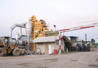 Industrial crusher