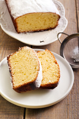 Loaf cake with icing powder