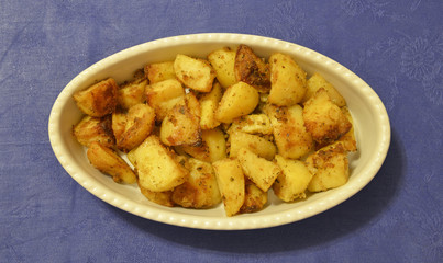 Contorno, patate al forno.