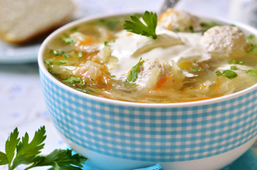 Cabbage soup with chicken meatballs.