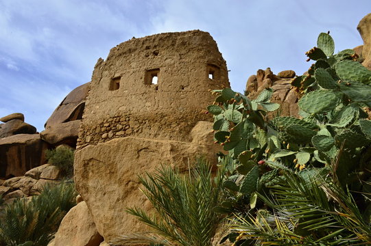rocks in Tafroute