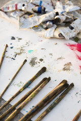 Obraz premium paint brushes, painted background