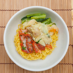 Noodles with dumpling and vegetables