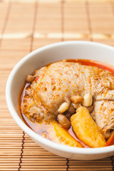 Chicken mussaman curry