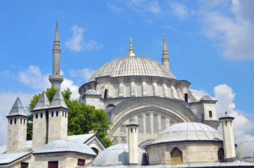 Fototapeta na wymiar Nuruosmaniye Mosque in Historic Areas of Istanbul