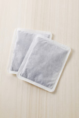 使い捨てカイロ　disposable body warmer