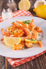 fried shrimp with herbs
