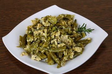 Roast green beans with egg