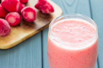 Pink Berry Smoothie with Strawberries