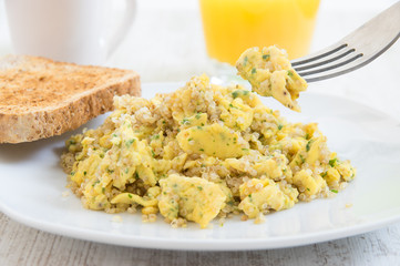 Quinoa scrambled egg breakfast