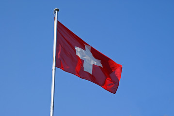 Schweizer Fahne im Wind
