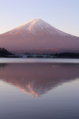 河口湖と富士山