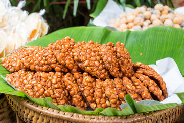 Fried bean on banan leaf