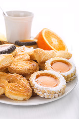Petit Fours