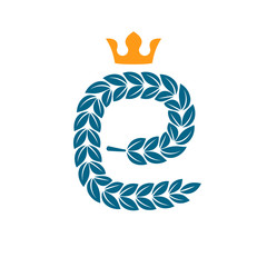E letter logo formed by laurel wreath with crown