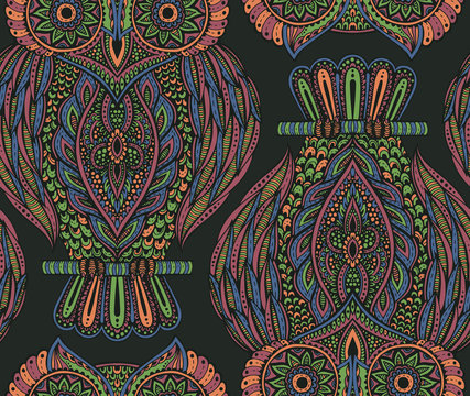 Colorful vector seamless pattern with hand drawn ornate owls