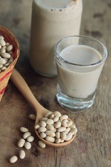 white kidney bean with milk