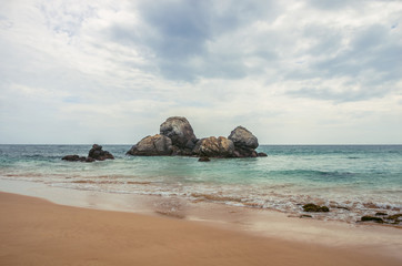 Fototapeta na wymiar Untouched tropical beach in Sri Lanka