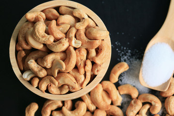 cashew nuts with salt