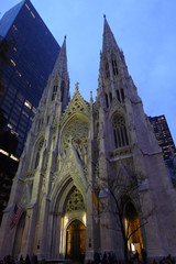 Fototapeta na wymiar St. Patrick's Cathedral at Evening