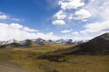 Tanggula mountains in Tibet, China