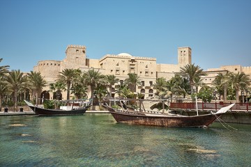 Naklejka premium View of luxury 5 stars Madinat Jumeirah hotel 
