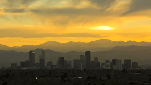 Denver USA sunset skyscraper downtown skyline city dusk Rockies time lapse