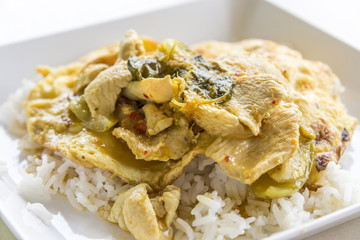Green chicken Curry with rice