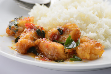 Fried fish with chilli sauce