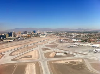 Fototapete Rund Las Vegas airport view from the air. © stigmatize