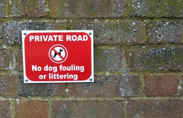 Fototapeta premium Chemin privé interdit au chien