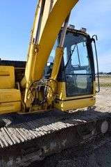 建設機械／山形県庄内地方の工事現場で、建設機械を撮影した写真です。