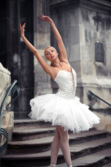 Naklejka premium Star of the troupe. Cropped shot of a gorgeous ballet dancer posing outdoors