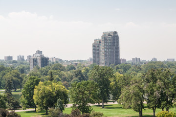 Fototapeta premium Condos Rising Over Denver Park