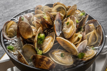 アサリバター　 Fresh one short-necked clam butter © norikko