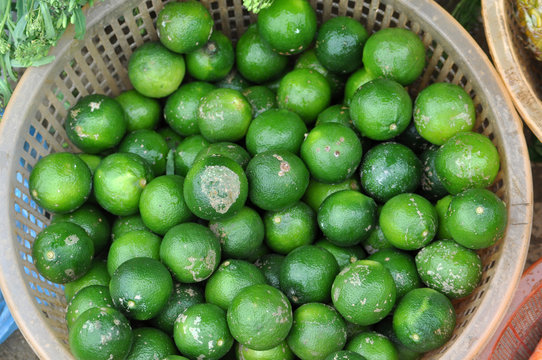 Lime fruits in a basket