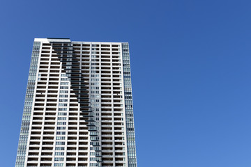 Fototapeta premium 超高層ビル タワーマンション 見上げる イメージ