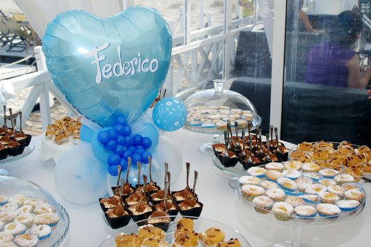 Buffet / Fotografia tavola imbandita per buffet