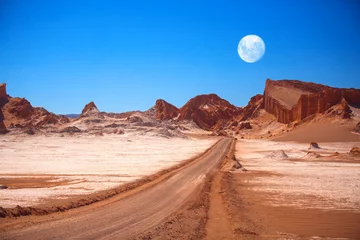 Foto op Canvas Amfitheater is een prachtige geologische formatie van Moon Valley? © Aliaksei